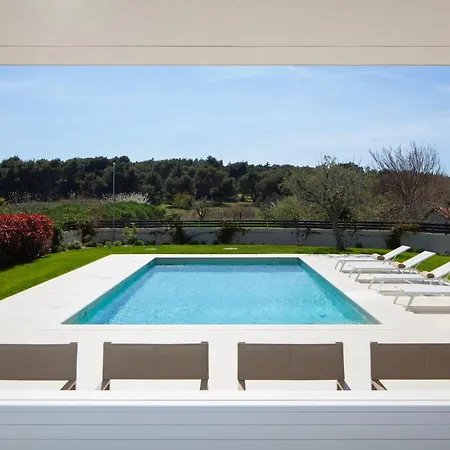 Luxury Kamenjak 4*